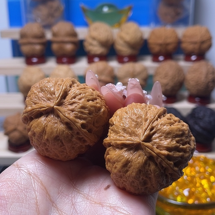 文玩核桃吊坠凹江龙11