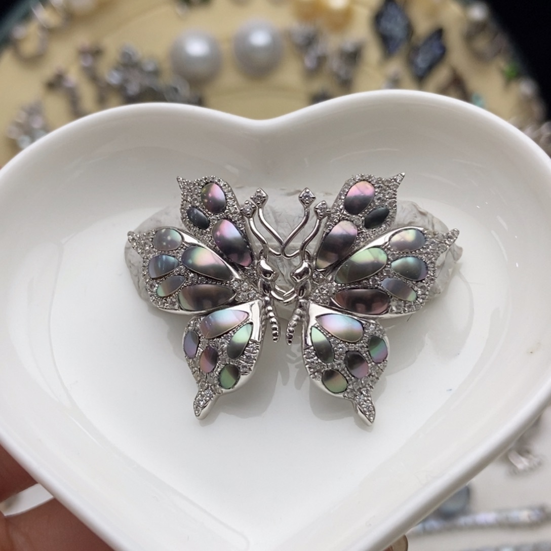 海水珍珠画框银S925镶嵌辣色大溪蝴蝶耳钉