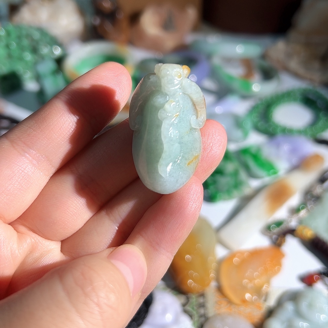 翡翠未镶嵌颈饰翡翠福在眼前