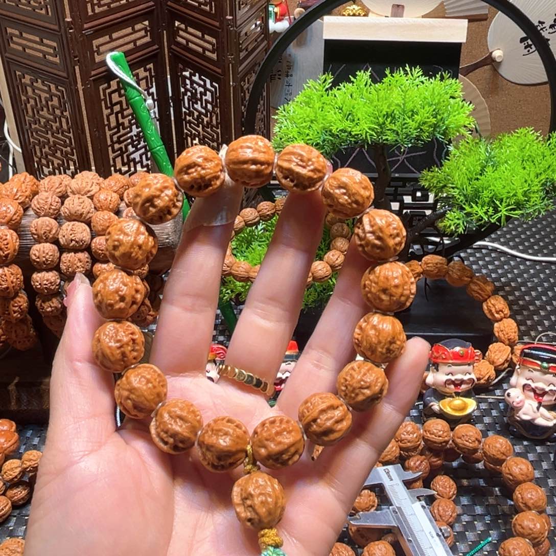 文玩核桃手串干**皃精品
