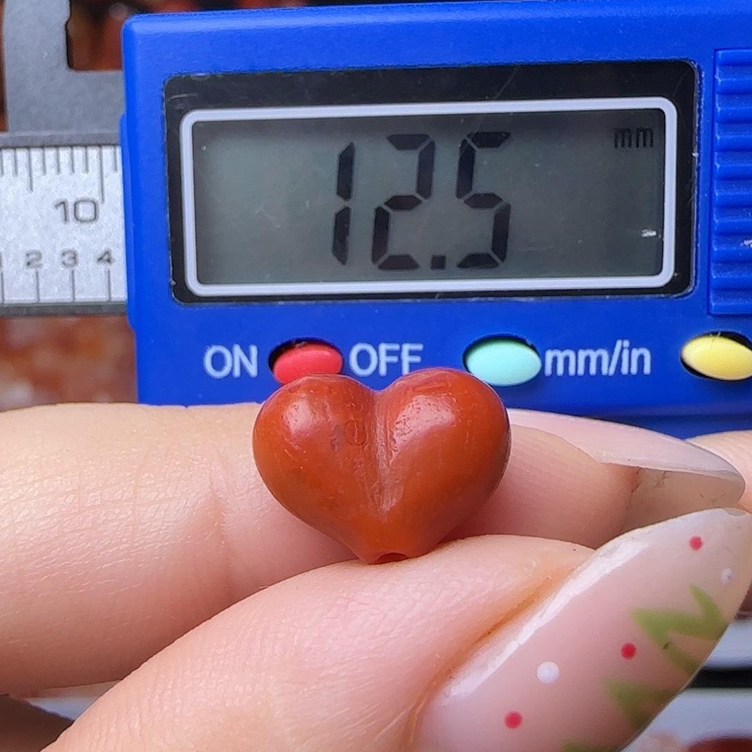 南红玛瑙未镶嵌颈饰