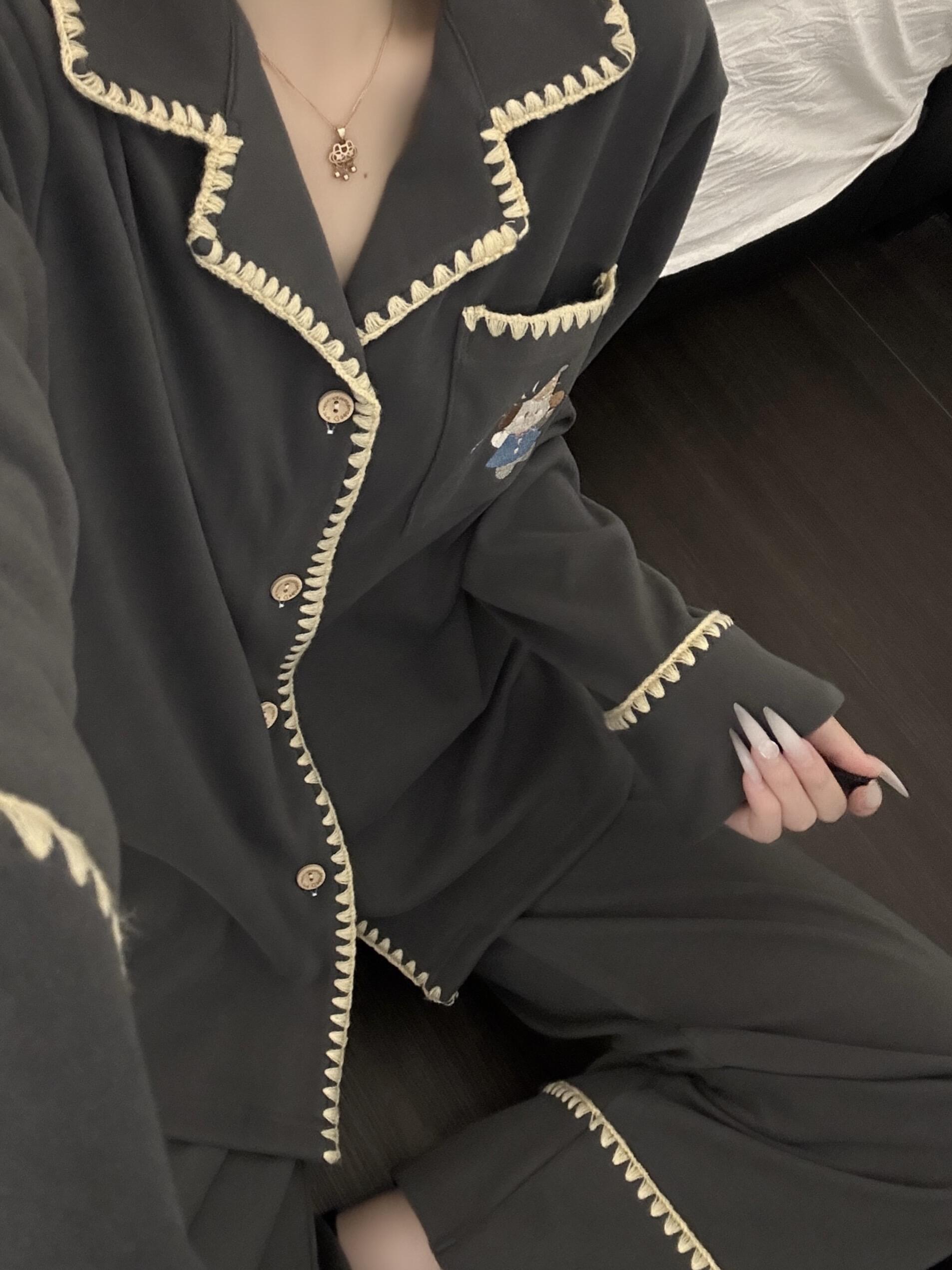 少女甜美可爱卡通刺绣德绒保暖睡衣女秋冬韩版ins风家居服可外穿