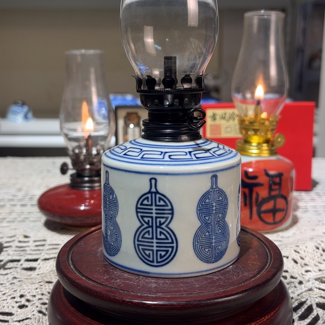 摆件景德镇陶瓷香薰灯