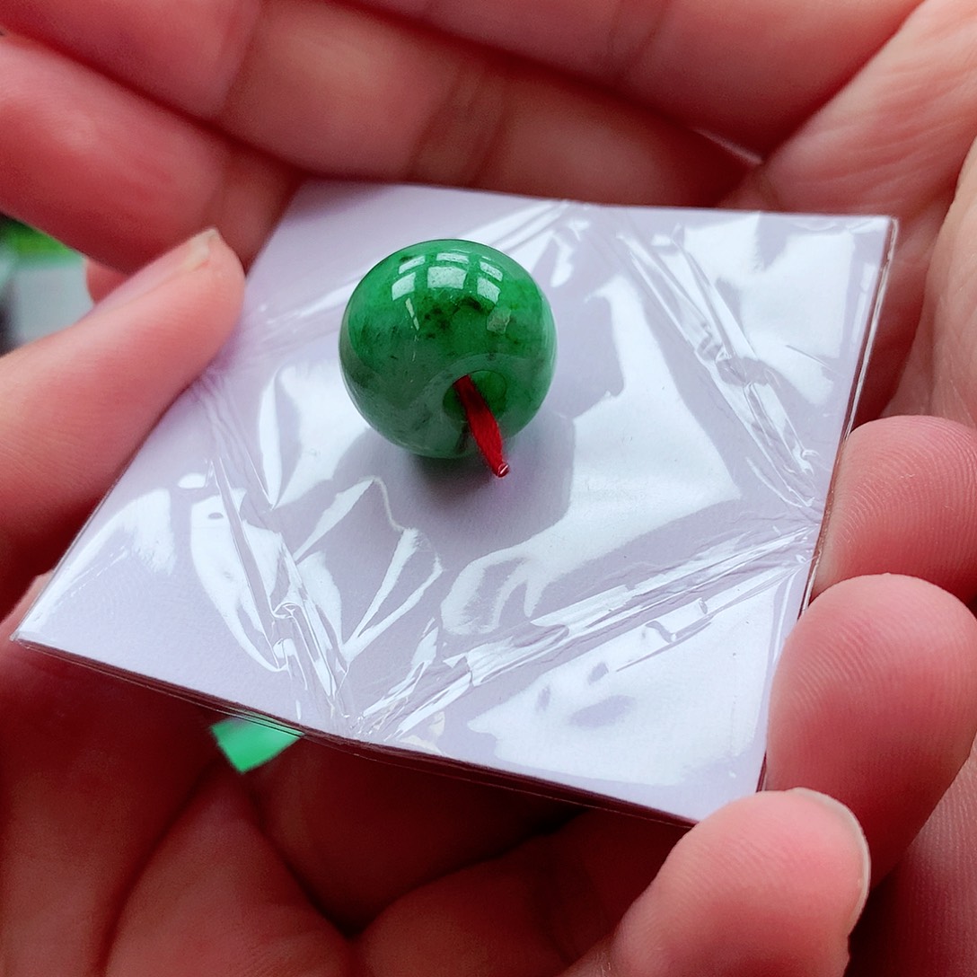 翡翠手镯未镶嵌缅甸翡翠