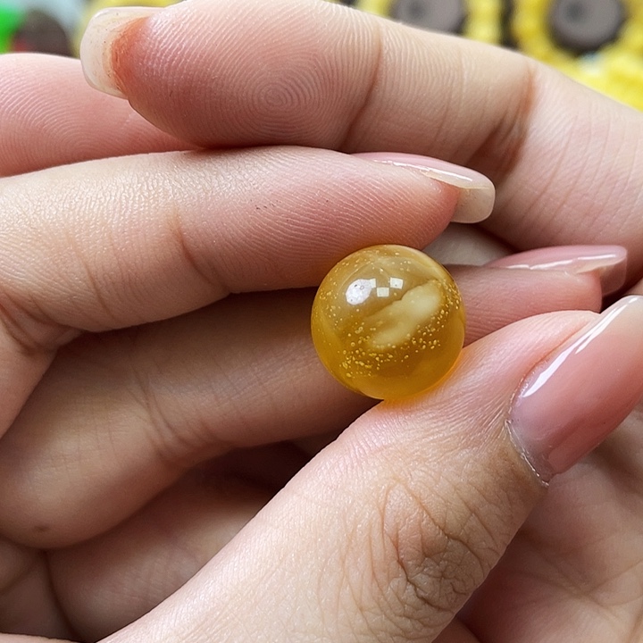 琥珀珠宝奇石未镶嵌单珠尺寸13.8mm瑕疵.福利款