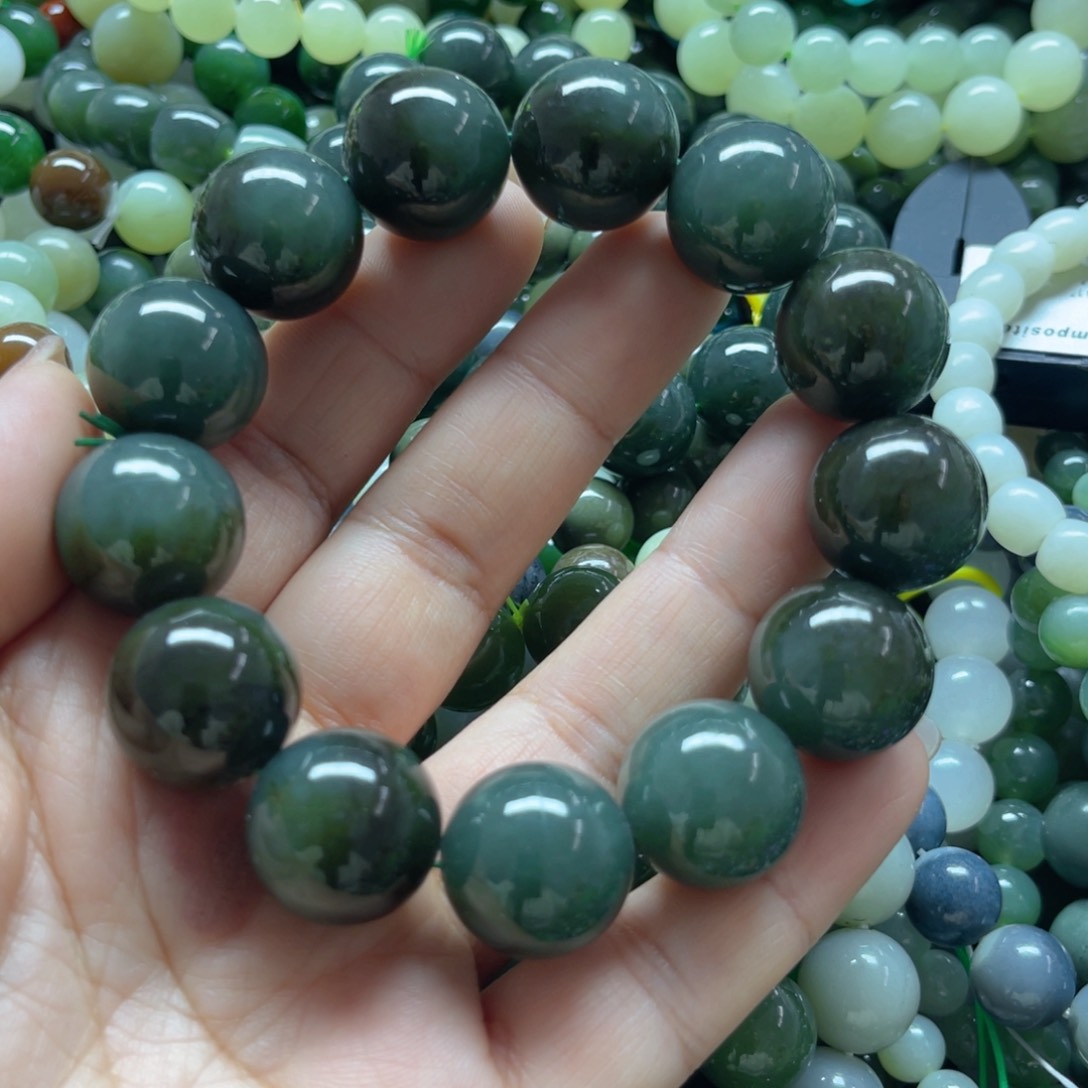 和田玉手链未镶嵌