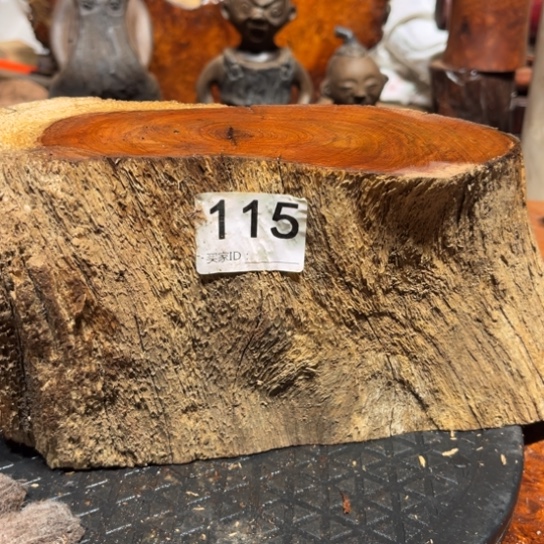 大果紫檀（缅甸花梨）