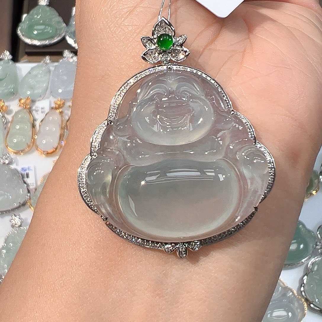 燕***子翡翠18K金镶嵌吊坠(不含链)佛公