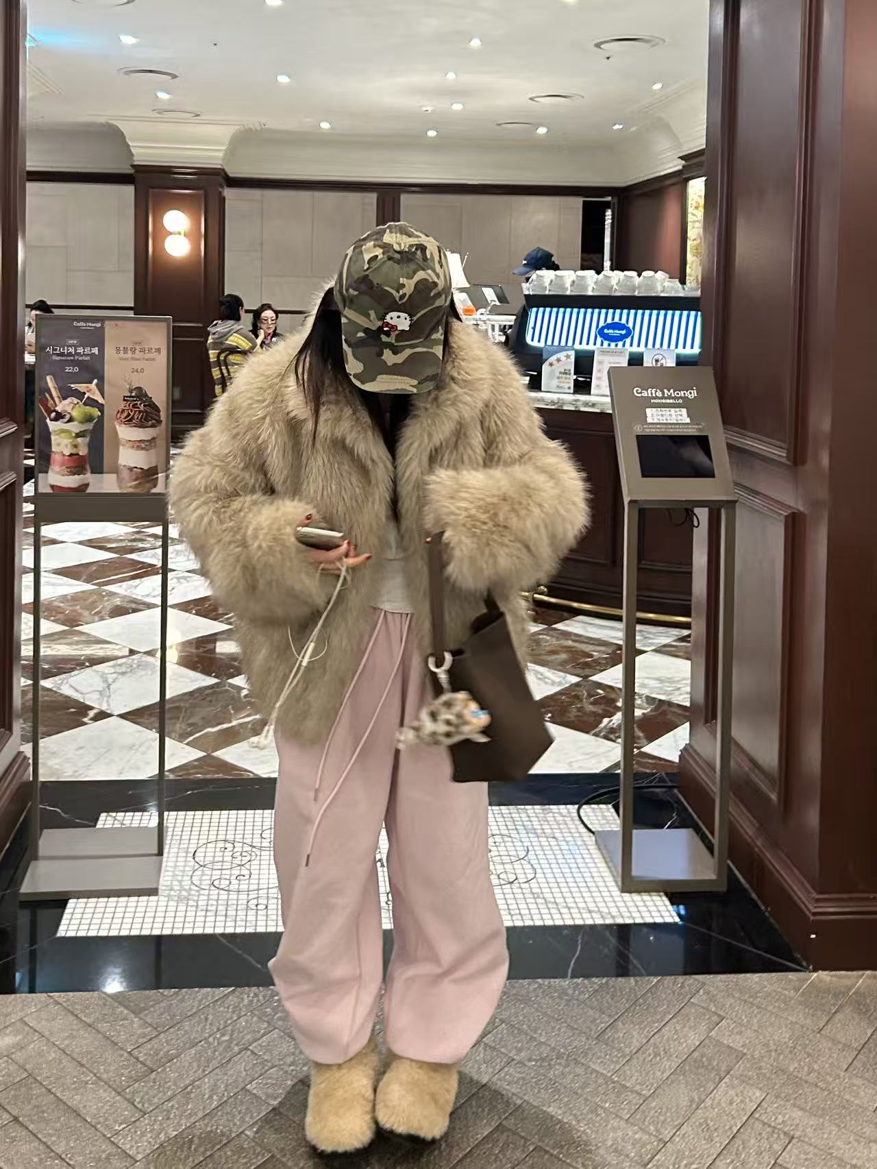 韩国东大门正品女装时尚纯色束脚休闲裤102510（NO退NO换）