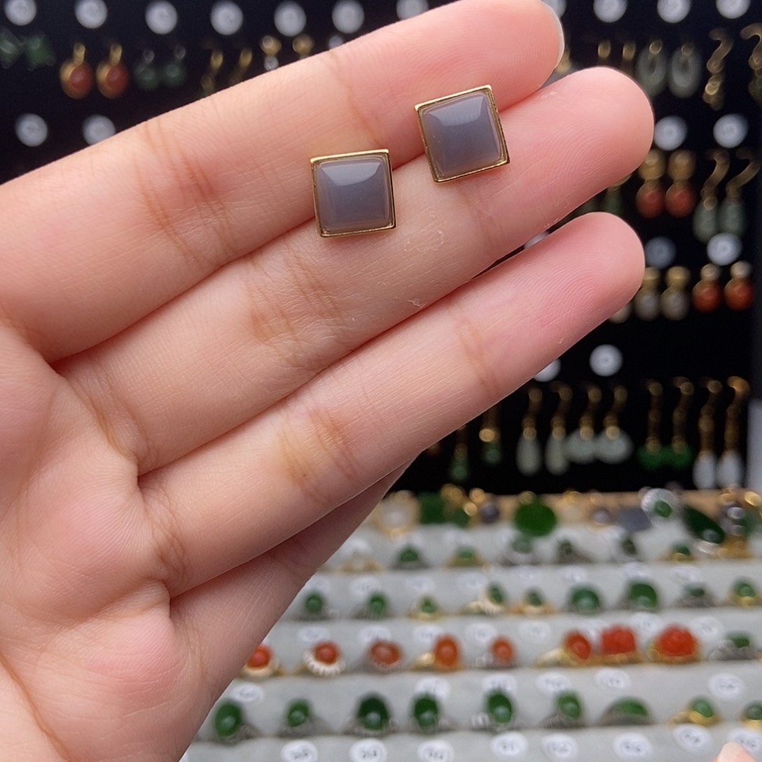 银S925镀金镶嵌和田玉耳饰