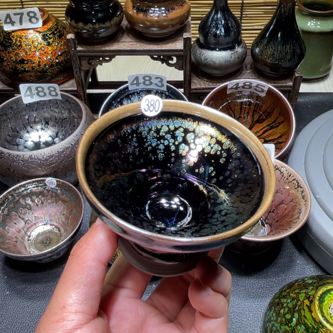 茶盏天沉浸在吐槽380