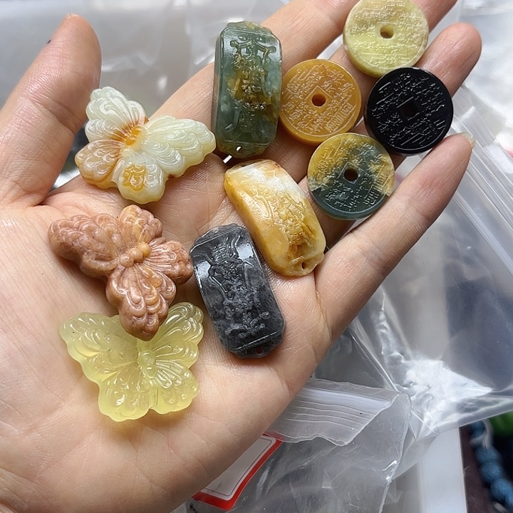 一颗，。  喊我选，超级好看