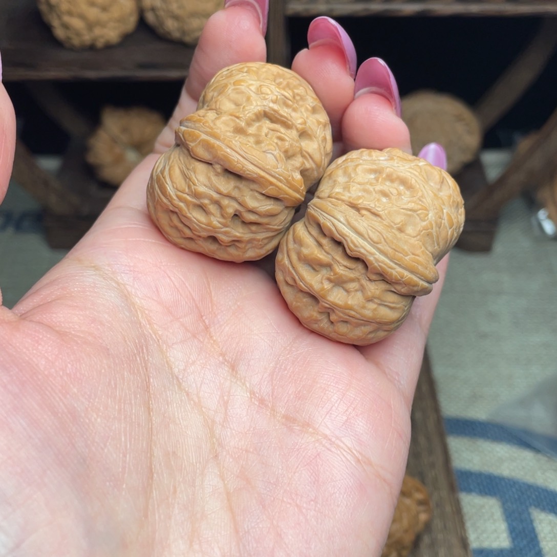 文玩核桃把件39元宝