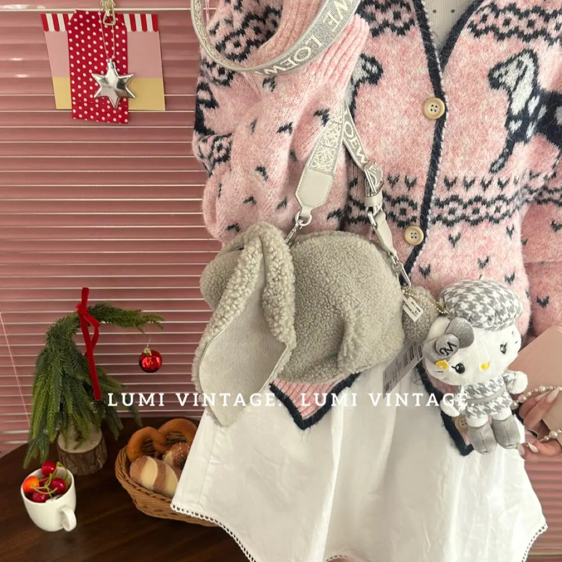 95新 LOEWE/罗意威 新款毛毛兔子单肩包38287873