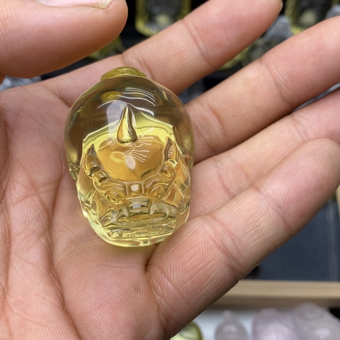 夏***至项链水晶未镶嵌黄水貔恘