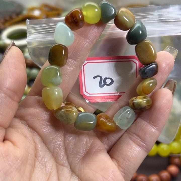 蛇纹石玉未镶嵌手链