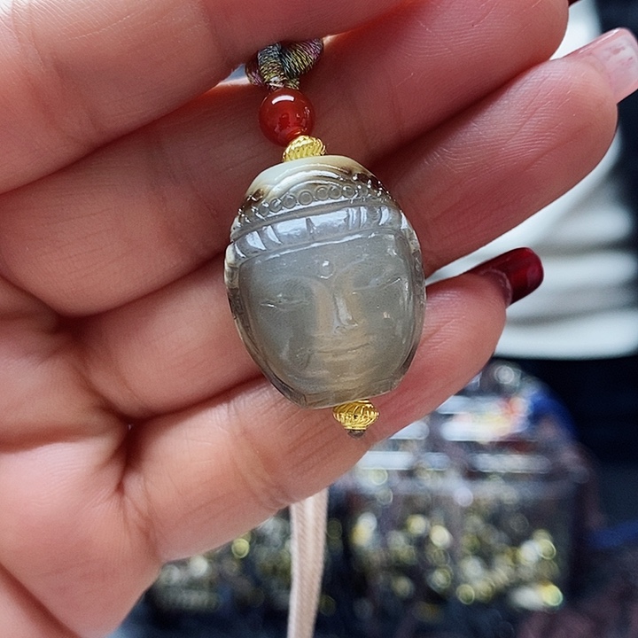 玛瑙/玉髓颈饰合金