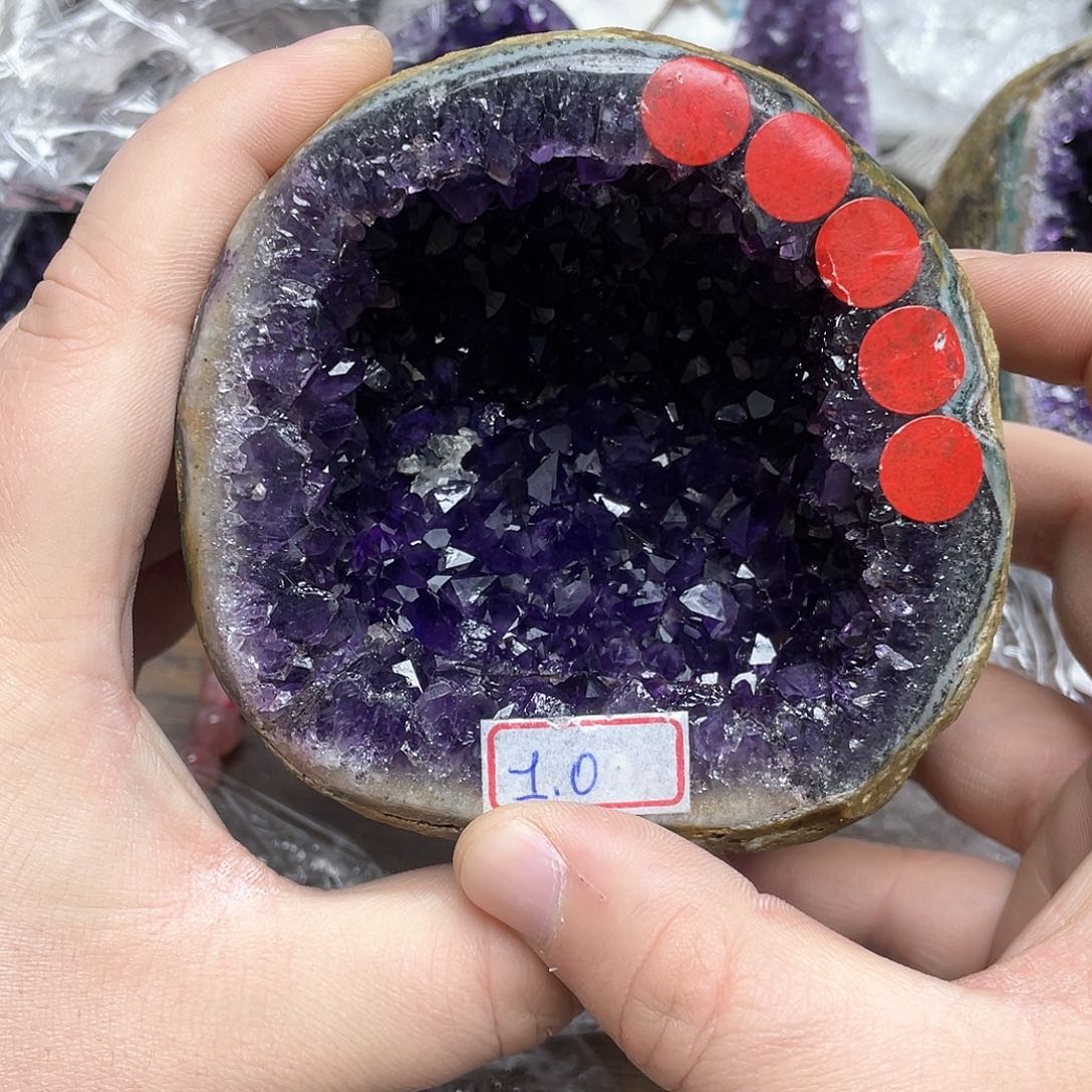 紫晶大型摆件（非配饰）未镶嵌