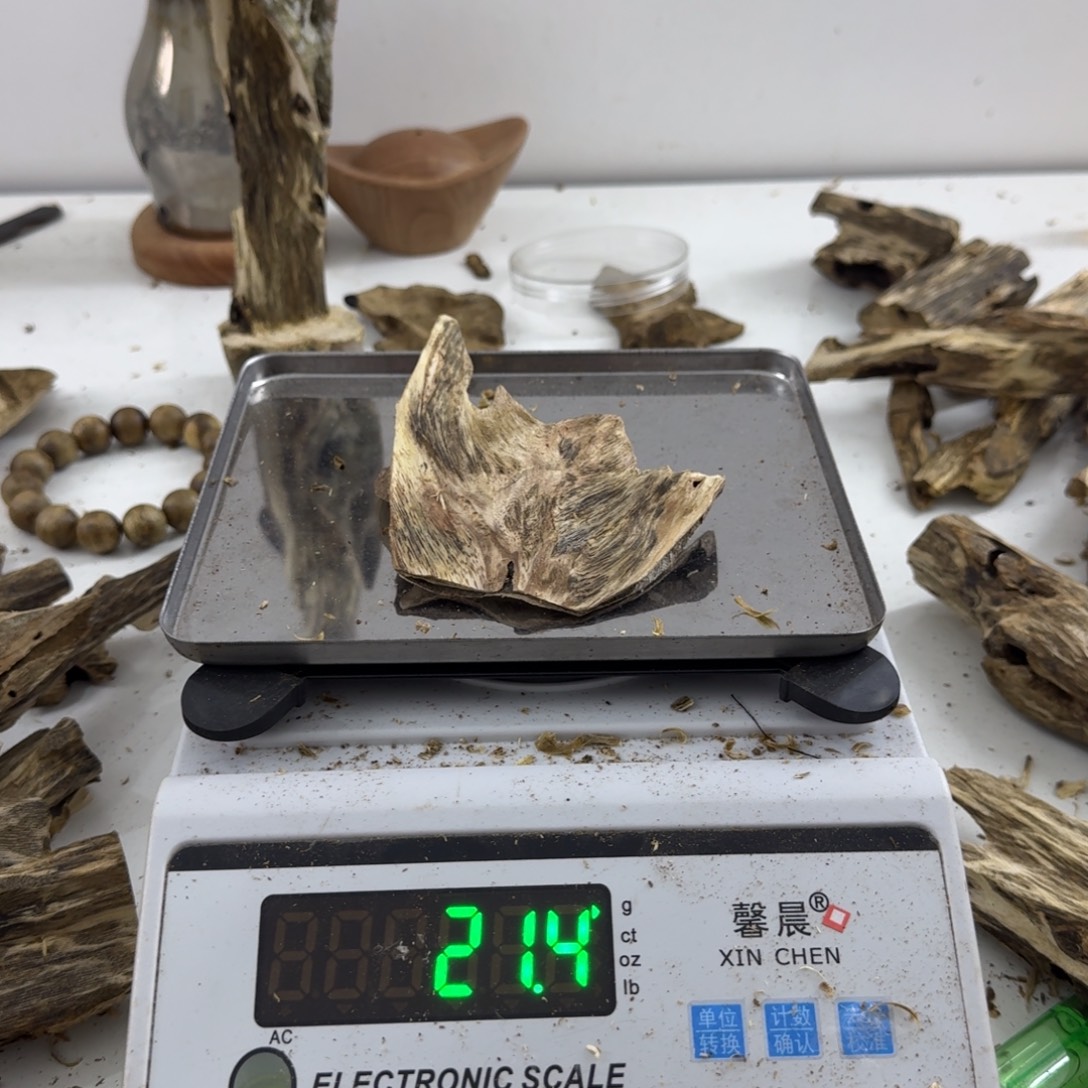 老***洪沉香沉香碎屑绿绮楠沉香21克