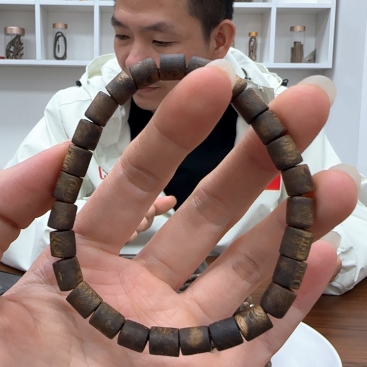 沉香手串国香奇楠沉香手串多样性发2