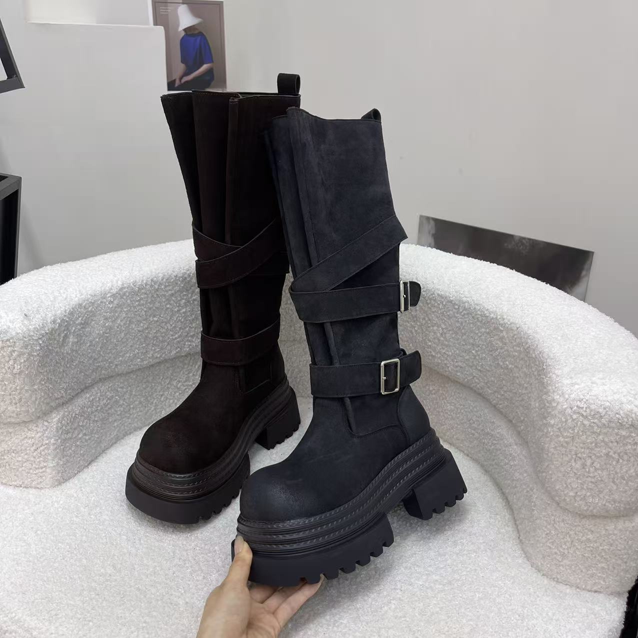 2025秋季时尚时装靴长款瘦瘦靴厚底英伦百搭英伦风圆头长筒