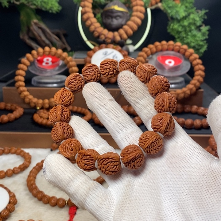 桃核吊坠秦岭龙纹