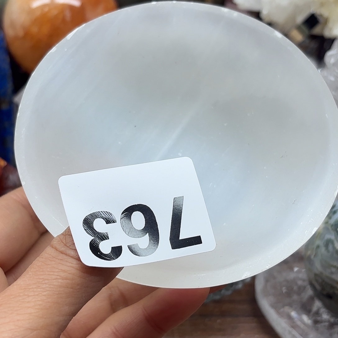 故***汇未镶嵌水晶大型摆件（非配饰）