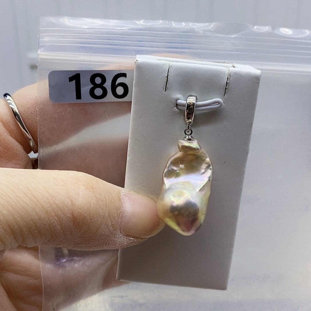 颈饰合金淡水珍珠