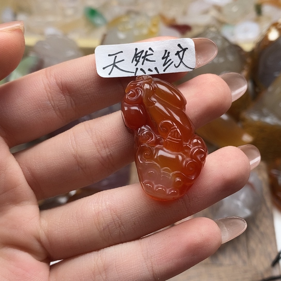 玛瑙/玉髓未镶嵌颈饰