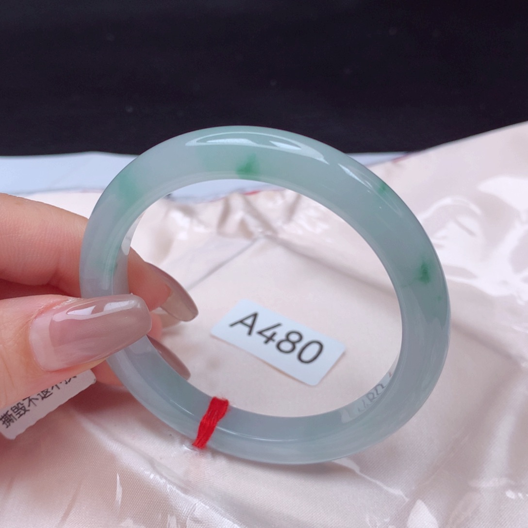 翡翠手镯未镶嵌手镯53