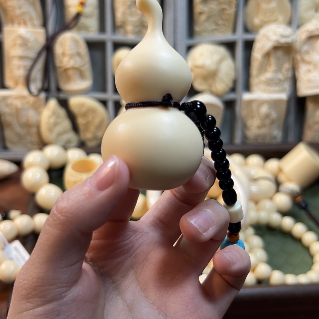 鹿角雕刻素葫芦手把