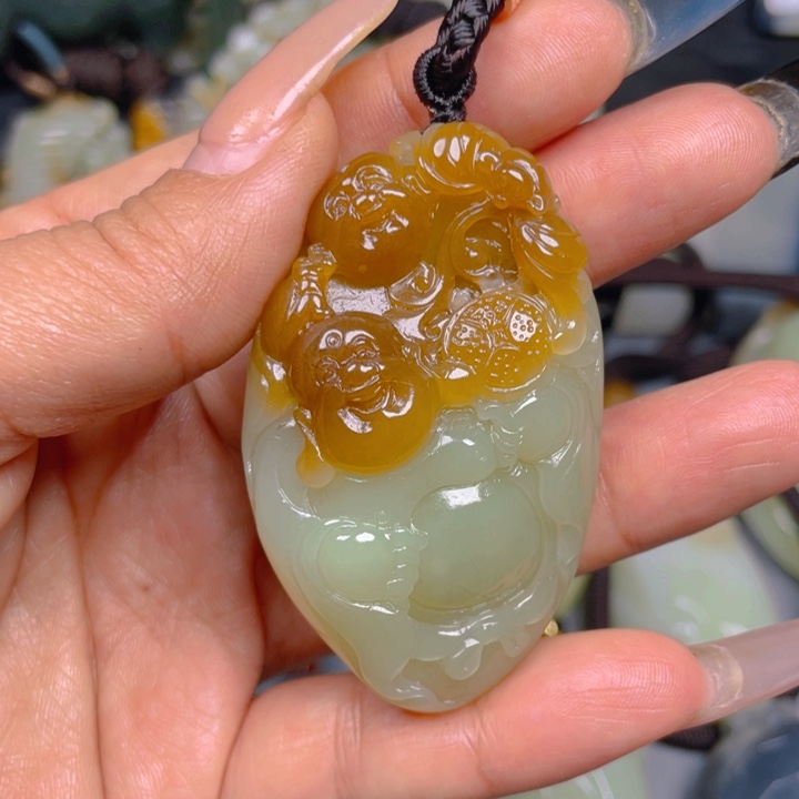 和田玉挂件未镶嵌