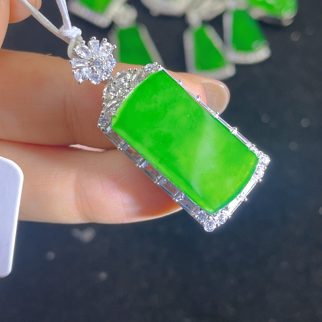 翡翠吊坠(不含链)银S925镶嵌