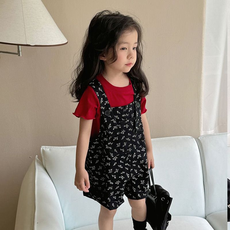 女童背带裤套装2025夏季新款儿童韩版网红短袖可爱背带短裤两件套