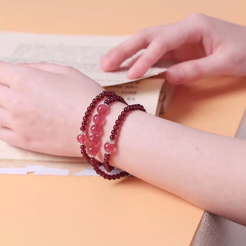 XY010精品石榴石多圈【无礼盒】