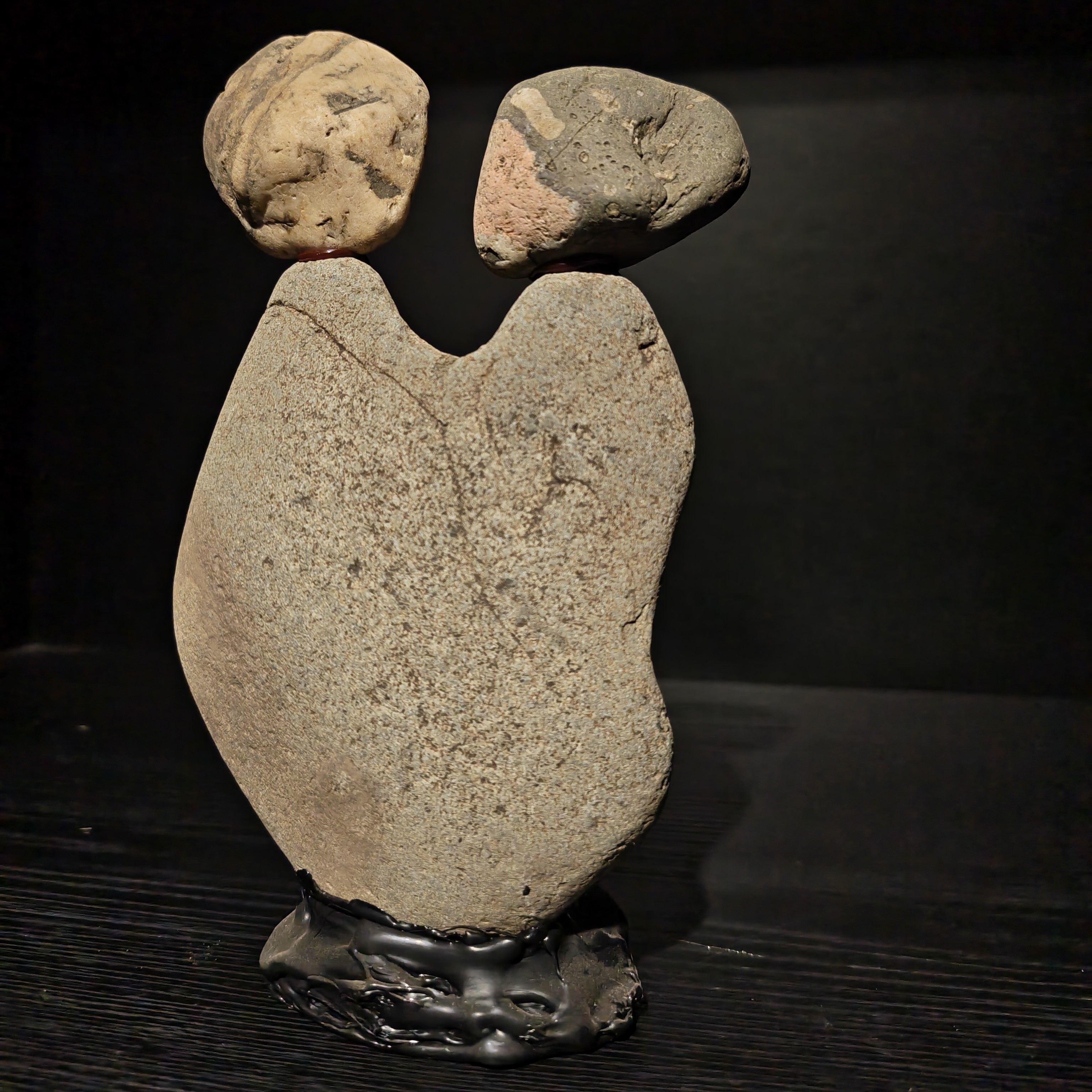 水冲石纯手工制作小摆件小人偶组合“相亲相爱”