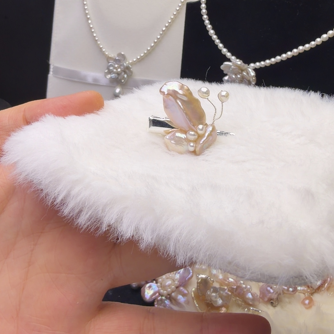 钛钢颈饰淡水珍珠