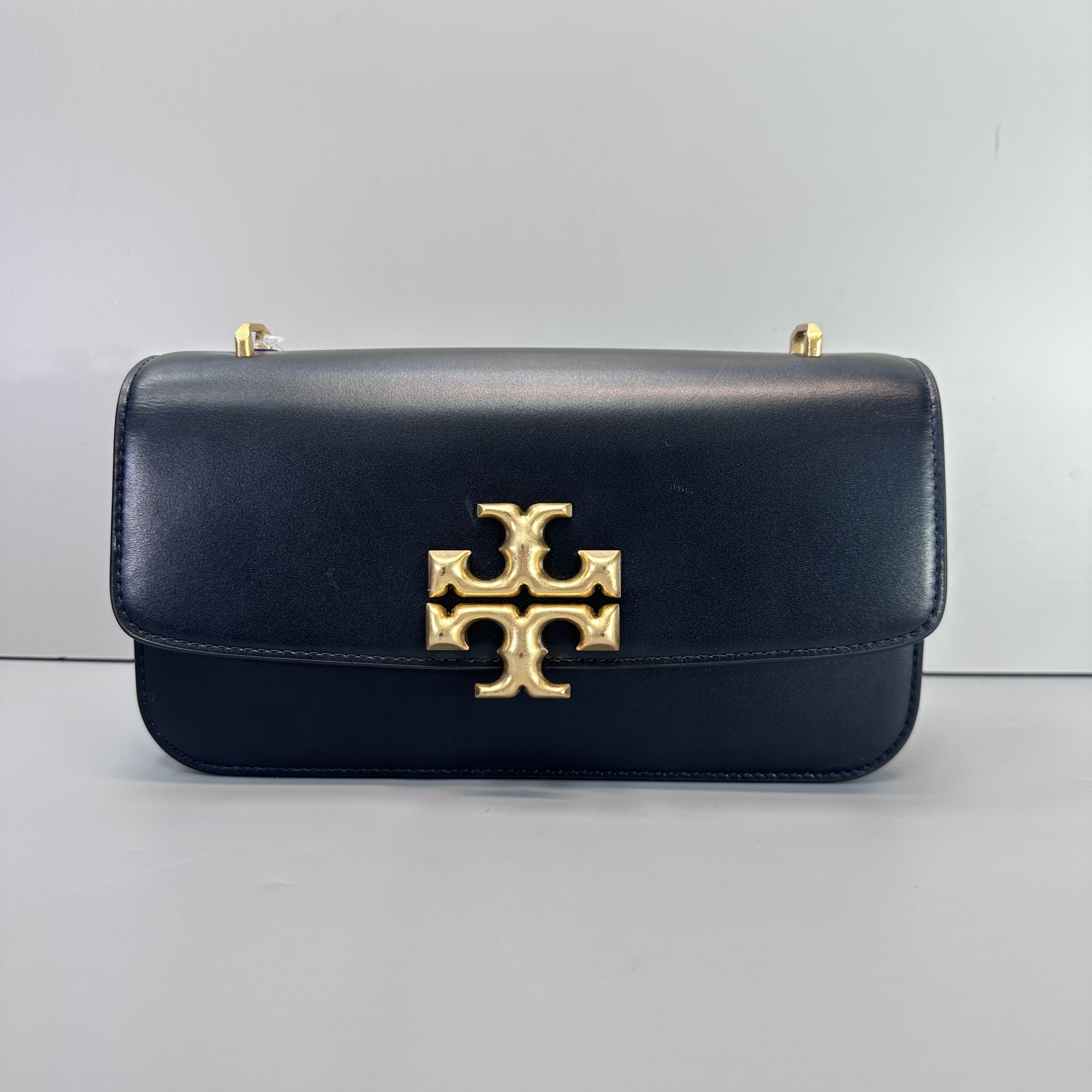95新 TORY BURCH/汤丽柏琦 黑色横版金砖包23*13*6cmSM022511