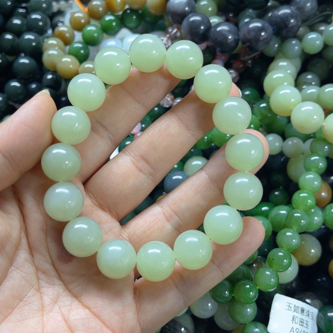 未镶嵌手链和田玉