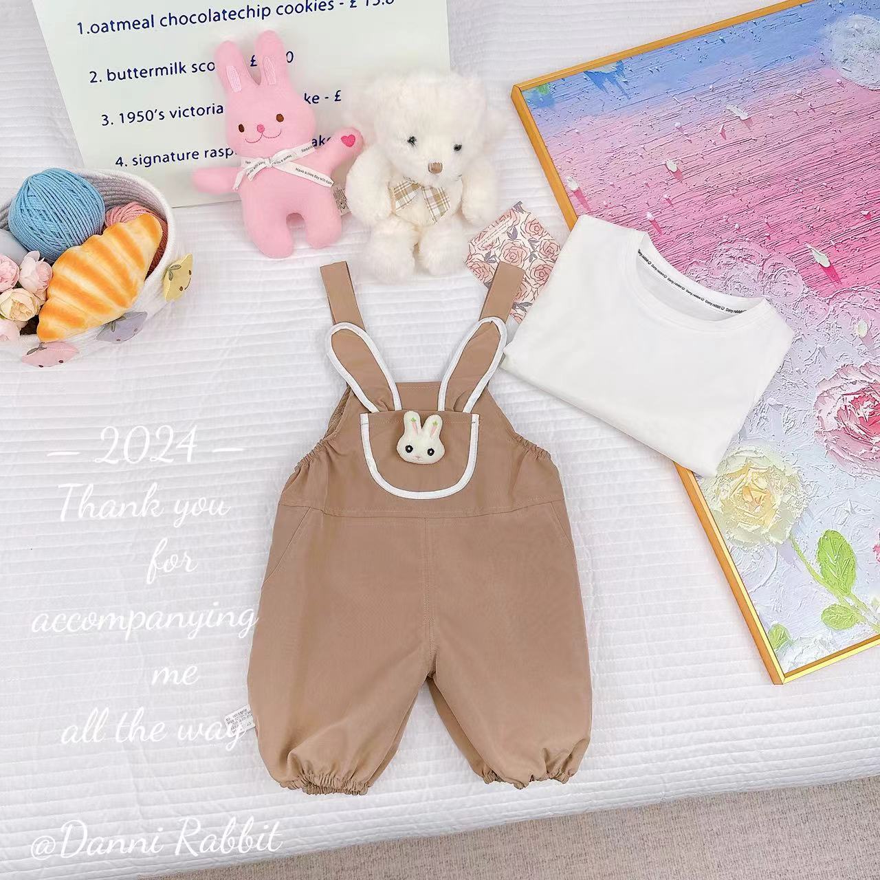 夏款新款女童可爱兔子背带裤短袖套装.D-CD352
