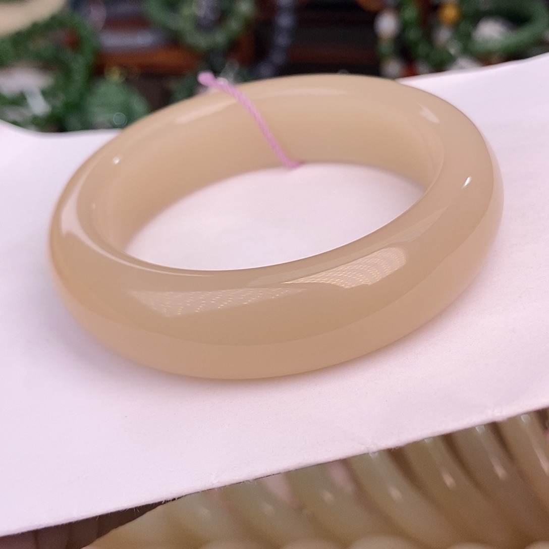 和田玉55.6 熟老料红藕粉轮胎手镯收藏未镶嵌