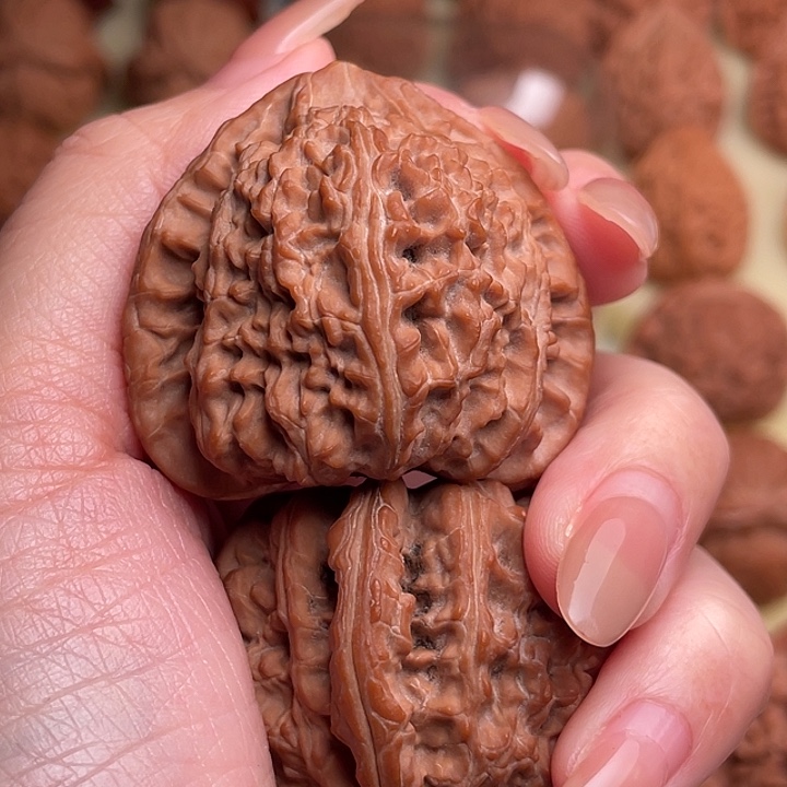 G****把件文玩核桃三角白44