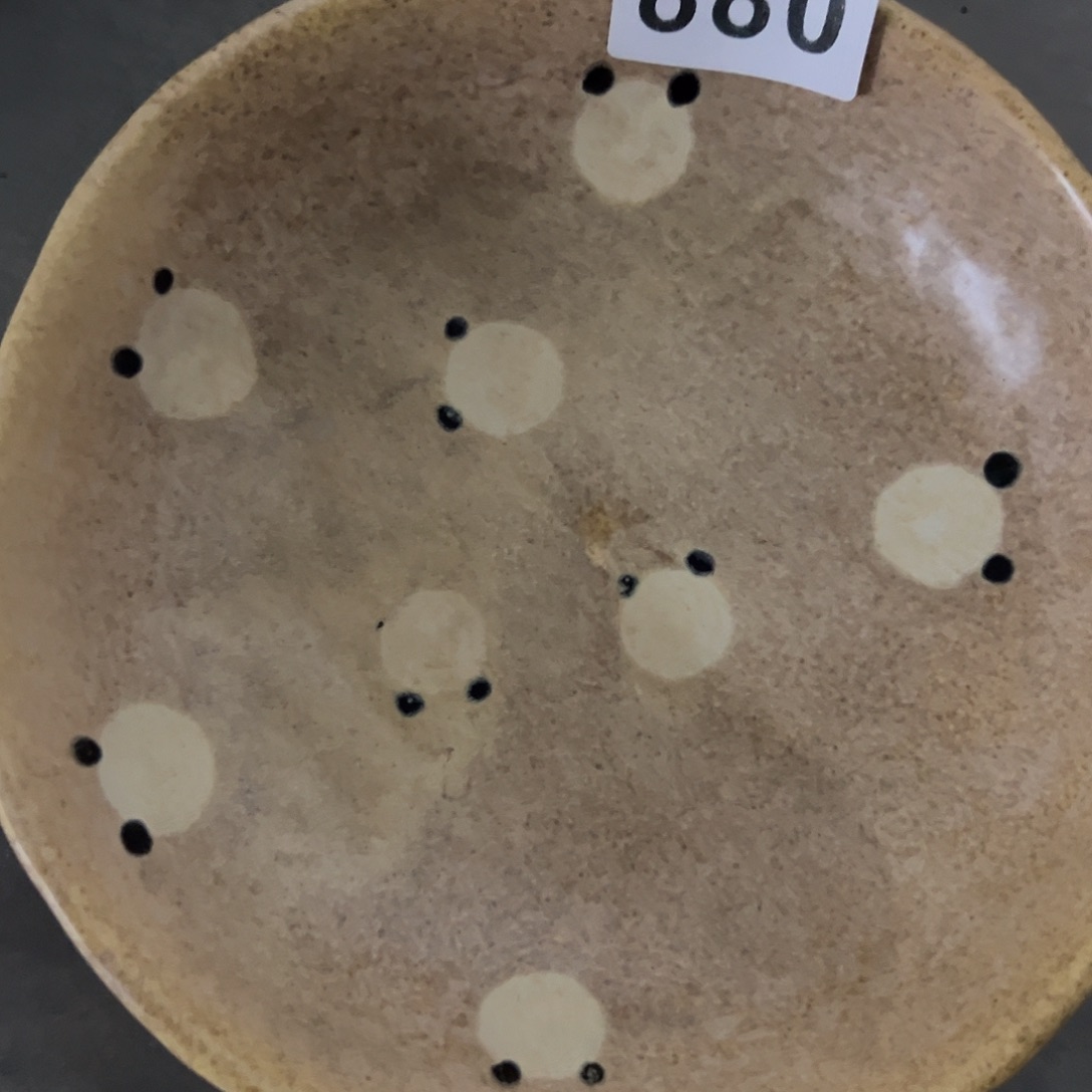 瓷瑕疵底部裂釉小熊深盘一个880