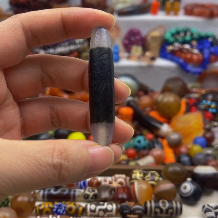 合金颈饰玛瑙/玉髓