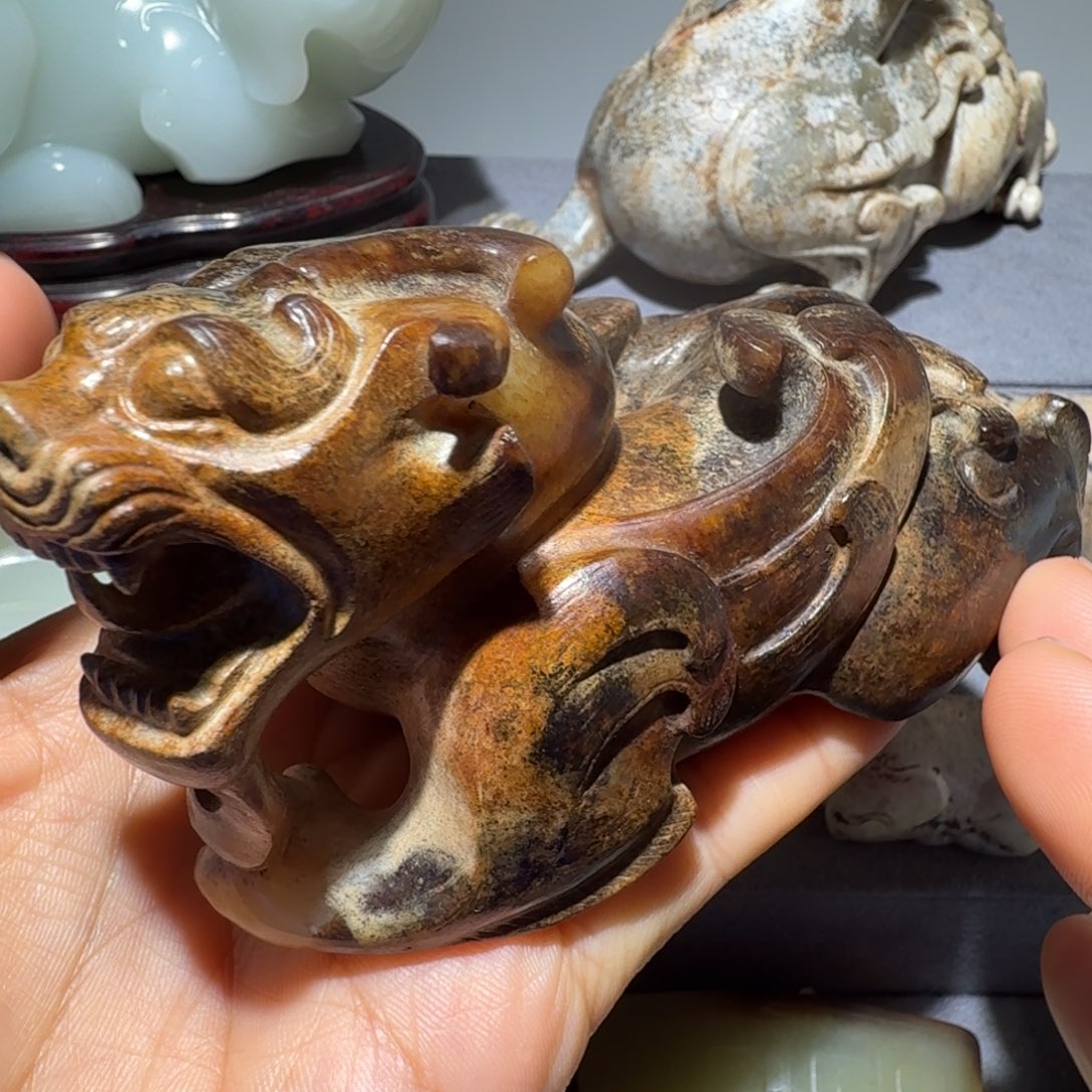 蕉***雨和田玉未镶嵌挂件