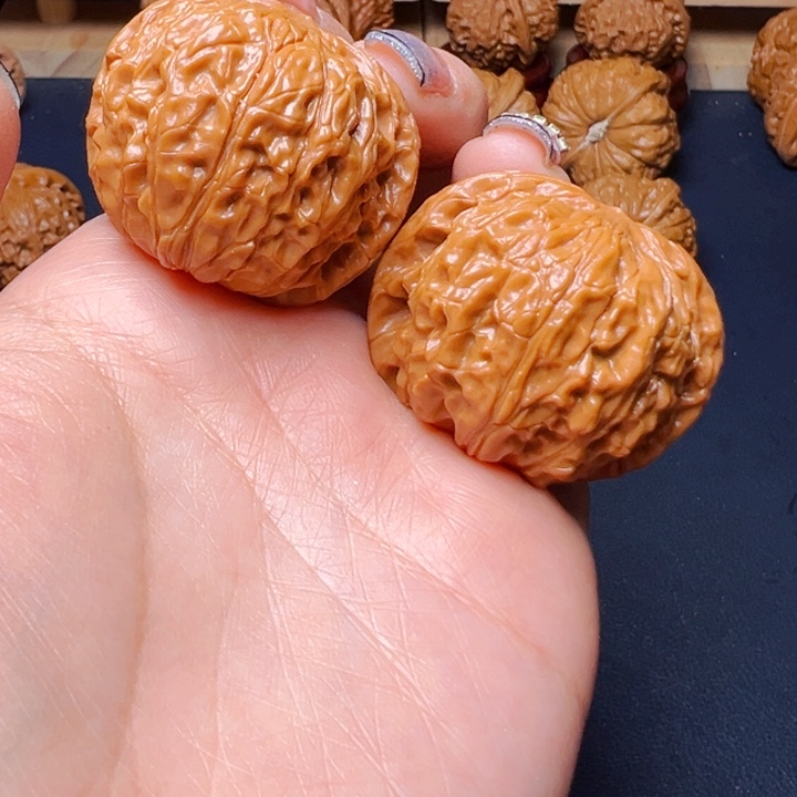 文玩核桃吊坠磨盘40