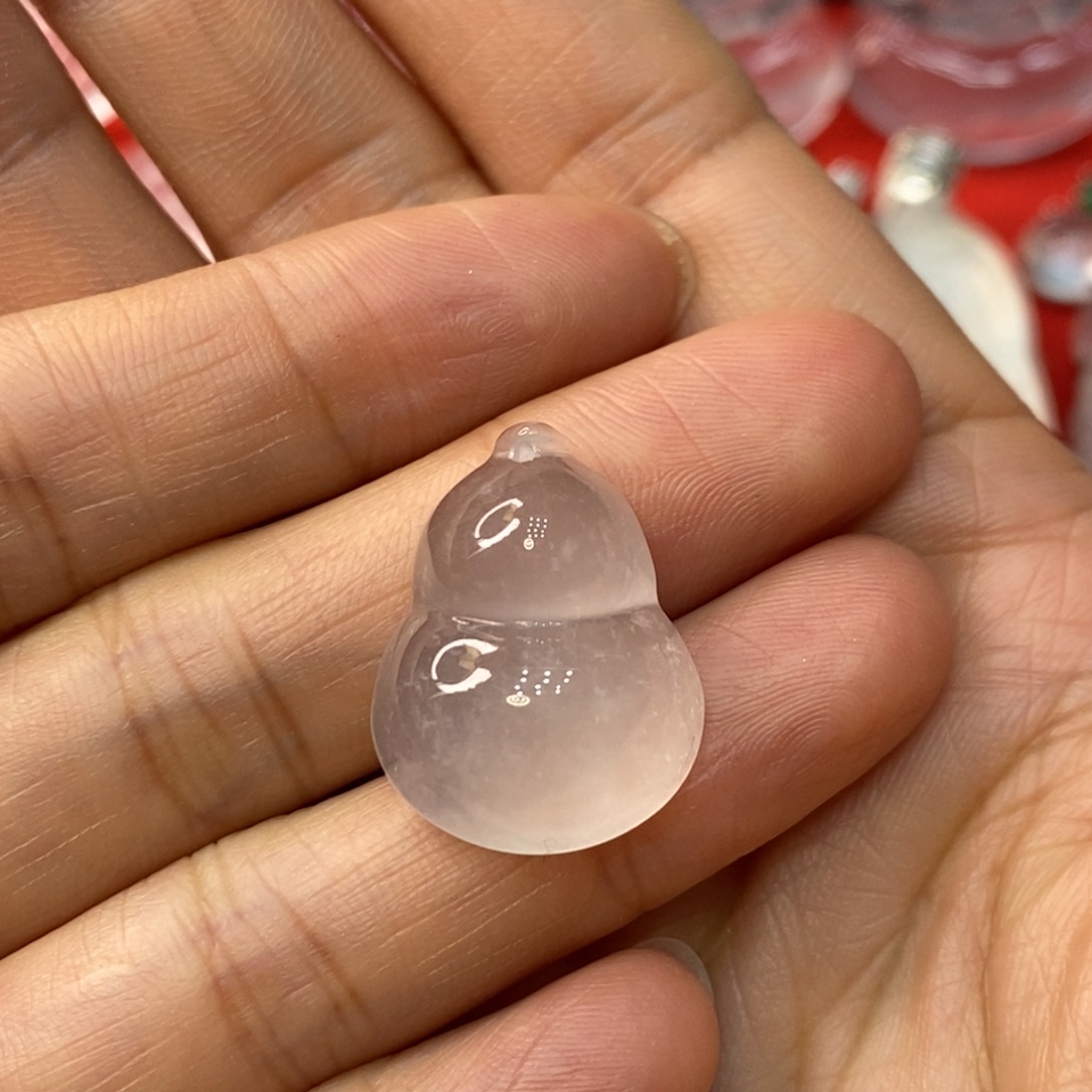 ****。石英岩玉未镶嵌吊坠(赠链)