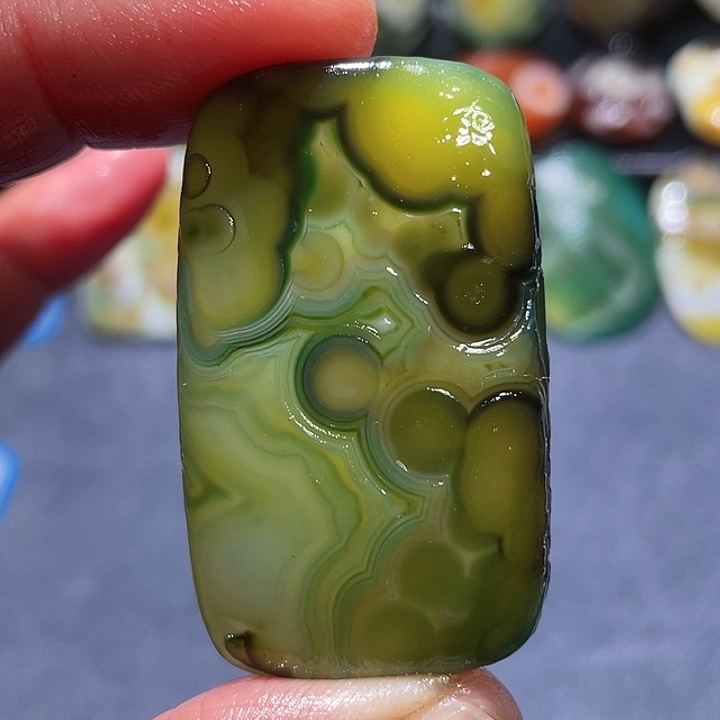 玛瑙/玉髓未镶嵌珠宝奇石