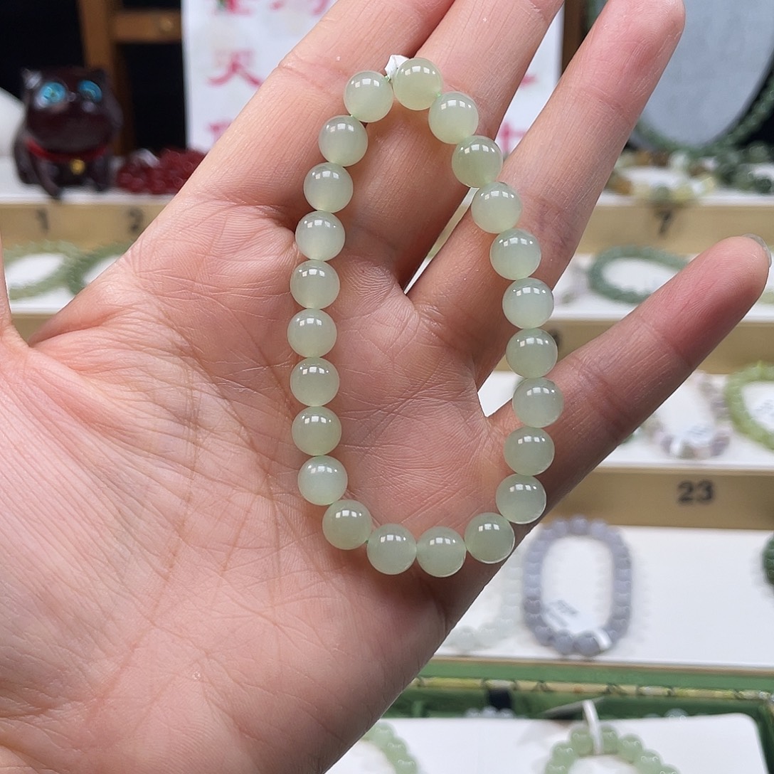 庶***姬和田玉未镶嵌手链