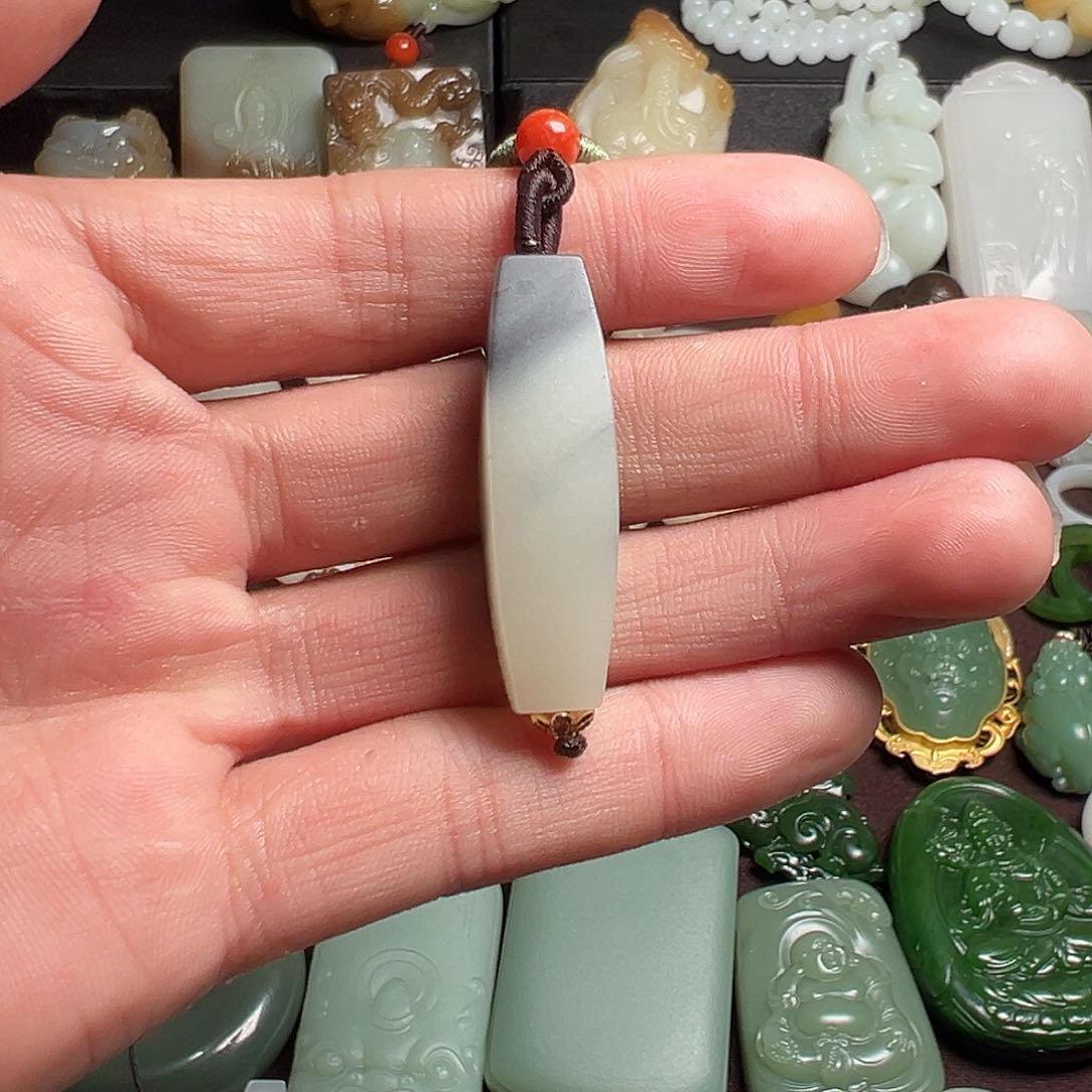 和田玉挂件未镶嵌